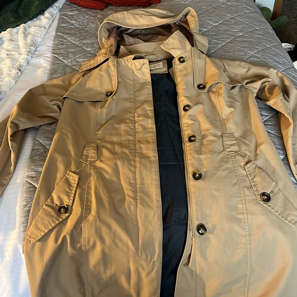 A New Day Tan Trench Coat Size S with zipper - Picture 1 of 8